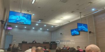 Në fjalën përfundimtare, Prokuroria kërkon dënimin e 13 të akuzuarve për bixhoz dhe vepra të tjera – mbrojtja lirimin e tyre.