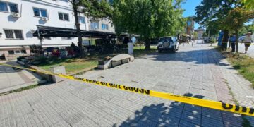Katër të plagosur nga Podujeva dërgohen në QKUK: “Kanë plagë të rënda, por gjendja është stabile”