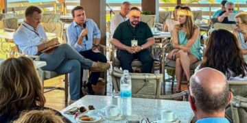 Kurti në mesin e “mendimtarëve globalë” në Olympia, krah tij edhe emisari i dialogut Kosovë–Serbi.