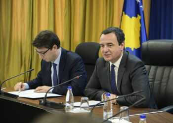 FMN godet Qeverinë për importet, Murati kundërpërgjigjet me rritjen ekonomike prej 3.95%.