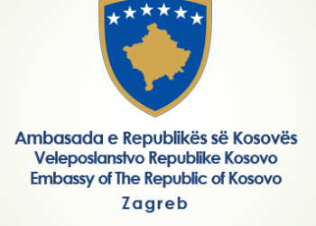 Ambasada e Kosovës në Zagreb u del në ndihmë mërgimtarëve në Bajakovo, shpërndan ujë dhe pako ushqimore