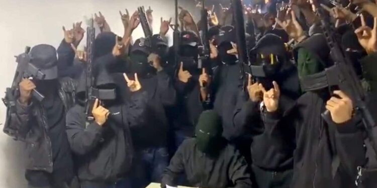 BBC: Bandat e Ekuadorit bashkëpunojnë me kartelet meksikane dhe rrjete të mafias shqiptare – Policia: Korrupsioni ka depërtuar në shtet