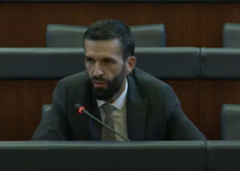 Rrahmani kundër koalicionit me LVV-në: Do të ishte pranim i keqqeverisjes