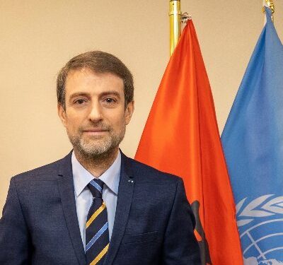 Hoxha i përgjigjet Vuçiçit: Marrëveshja Shqipëri–Kosovë–Kroaci nuk është justifikim për militarizimin e rajonit