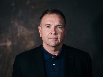 Hodges: Kriza politike e ekspozon Kosovën ndaj atyre që duan destabilizim.