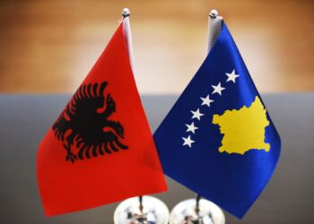 Shqipëria dhe Kosova po zbrazen, mes vendeve me tkurrjen më të madhe të popullsisë në Evropë.
