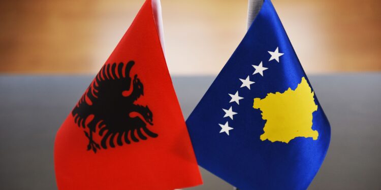 Shqipëria dhe Kosova po zbrazen, mes vendeve me tkurrjen më të madhe të popullsisë në Evropë.