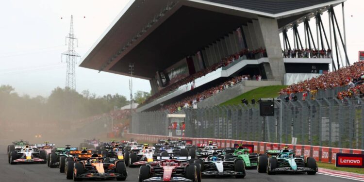 Formula 1: Norris triumfon në Hungari, Ferrari zhgënjen, Antonelli ruan kreun e kampionatit