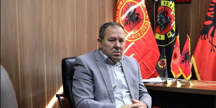 Gucati paralajmëron padi ndaj atyre që fyejnë UÇK-në dhe veteranët.