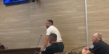 Vrasja në Zllakuqan, përplasen Prokuroria dhe mbrojtja: “E kreu krimin” – “Ishte vetëmbrojtje”