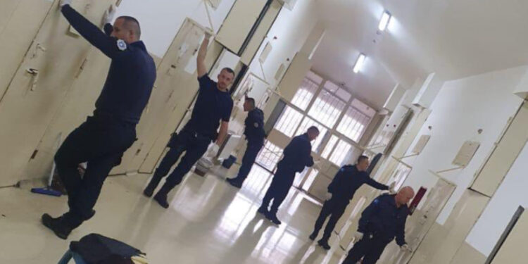 Bastisje në burgun e Dubravës, gjendet marihuanë brenda institucionit.
