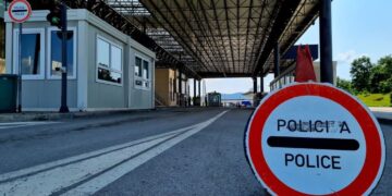 Koci: Kosovari pretendon se u kërcënua dhe pagoi 2 mijë euro në kufirin me Serbinë.