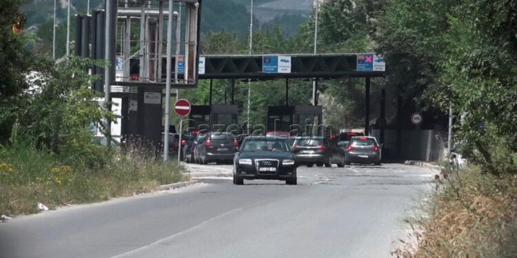 Fluksi në kufi, pritje vetëm në Han të Elezit – gjendje e qetë në pikat e tjera