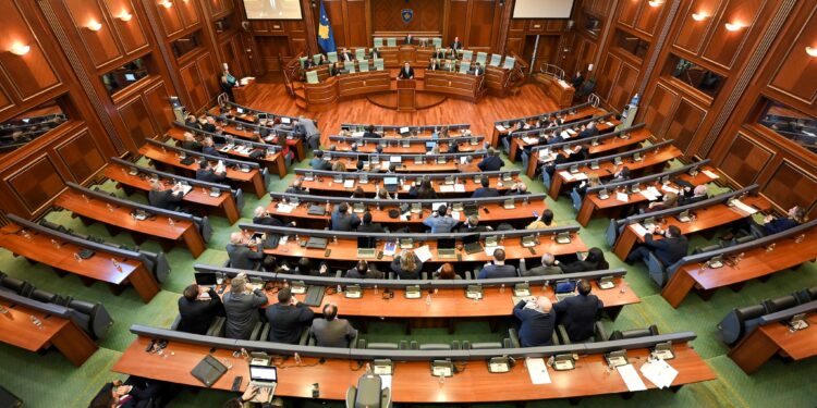 Shoqëria civile kërkon thirrjen e seancës konstituive, Presidenca: Duhet t’u lihet kohë partive për marrëveshje.