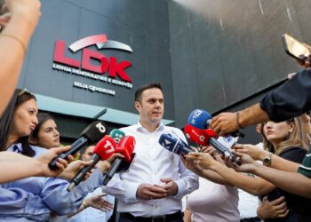 Abdixhiku pranon ftesën e Kurtit për takim, Kryesia e LDK-së i jep mbështetje të plotë për dialogun politik