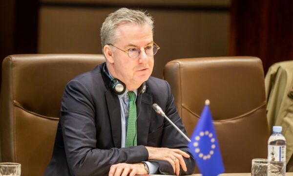 Brukseli e emëron gjermanin Dirk Schübel Përfaqësues Special për Kosovë – biografia e diplomatit.