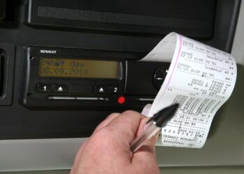 Rregulla të reja në BE: Nga 1 korriku tahografi bëhet i detyrueshëm për disa furgonë deri në 3.5 ton
