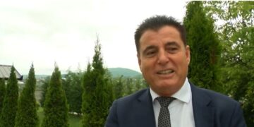 Bahtiri trondit me deklaratën për SHBA-në: “Për interesin e vet e likuidon edhe kryetarin e shtetit”.