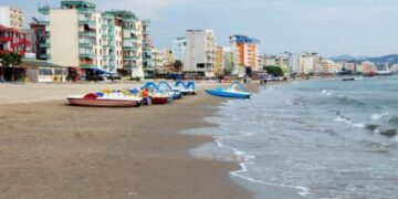 Pas vizave e “braktisën”, këtë vit turistët nga Kosova i rikthehen sërish Shqipërisë.