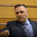 Mefail Bajqinovci shfaqet me “look” të ri, deputeti i VV-së befason ndjekësit.