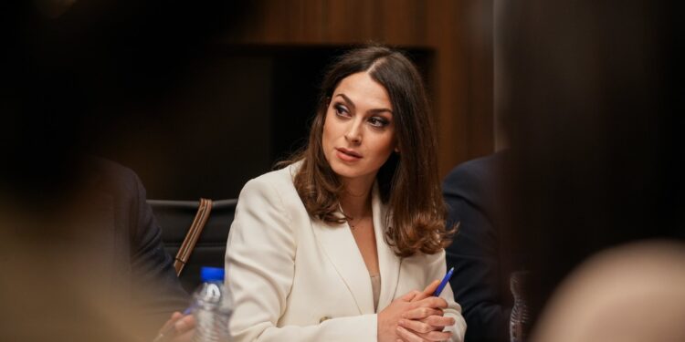 Kica-Xhelili pas Kuvendit të LDK-së: Ta ruajmë partinë dhe njëri-tjetrin.