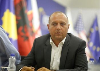 Dushi: PDK-ja nuk ka propozuar kurrë koalicion të opozitës, kjo është ide e Abdixhikut.