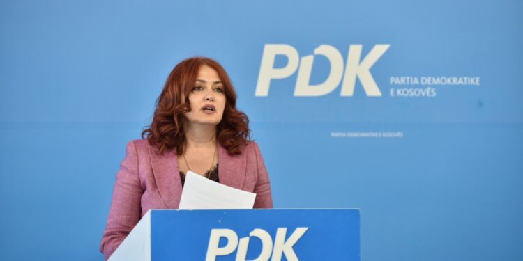 PDK nuk lëviz nga qëndrimi, Hoxha: S’ka votë blanko për kandidatin e Kurtit.