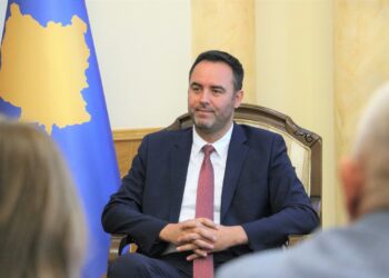 Konjufca optimist pas takimit me Osmanin e Abdixhikun: Besoj që LDK-ja do t’i rregullojë punët e veta.