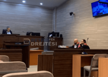 Gjykata s’ia dërgoi Njësisë së Transportit urdhrin për sjelljen e të akuzuarve, dështon seanca e rigjykimit të katërt për vrasjen në qendër të Prishtinës.
