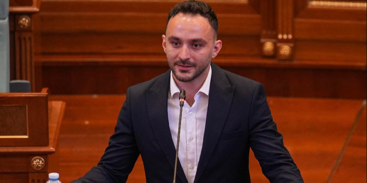 Paris Guri: Përparim Rama duhet të jetë anëtar i LDK-së për të kandiduar për kryetar të partisë.