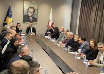 Zhvillim në LDK: Mblidhen 1/3 e nënshkrimeve për votimin e shkarkimit të Abdixhikut.