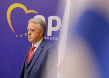 Hamiti: Kosova po i vuan pasojat e zgjedhjes së kësaj klase pushtetore.