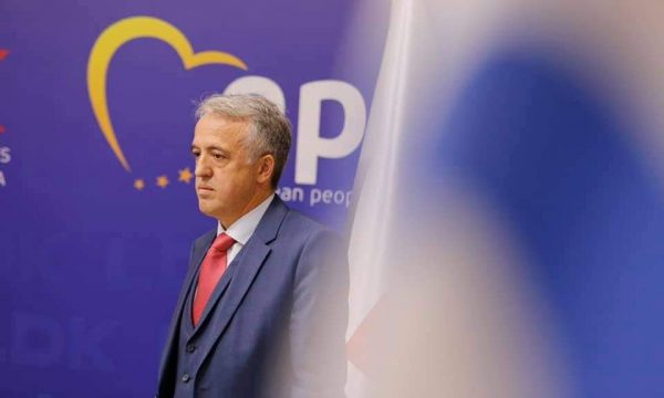 Hamiti: Kosova po i vuan pasojat e zgjedhjes së kësaj klase pushtetore.