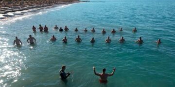 30 pjesëtarë të njësive speciale të Policisë së Kosovës trajnohen për kërkim-shpëtim në ujë dhe zhytje.