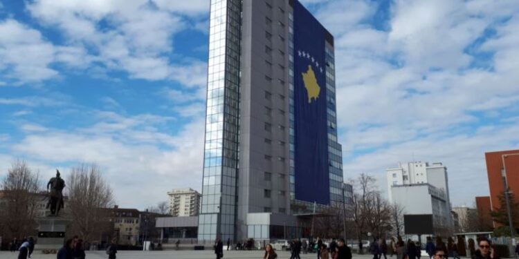 Rritja e çmimeve, shqetësimi kryesor i qytetarëve të Kosovës për vitin 2027.