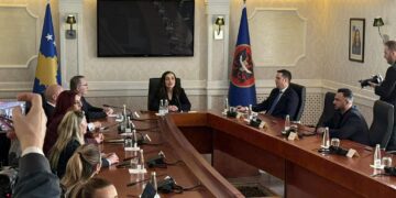 Deputeti i VV-së: Vjosa Osmani nuk i plotëson kriteret për presidente konsensuale.