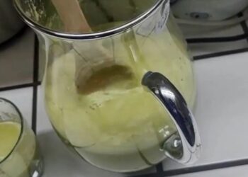 Pretendimi se zorra e trashë mund të “pastrohet” brenda dy ditësh me një pije shtëpiake nuk mbështetet nga shkenca