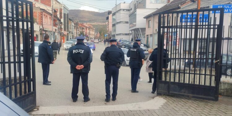 Policia inicion rast për shmangie nga tatimi ndaj disa parkingjeve në Prizren e Suharekë.