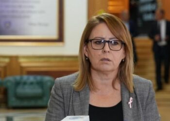 Hykmete Bajrami: Kurti po na ofron vetëm pjesëmarrje në Qeveri, Presidenti do të krijonte balancim