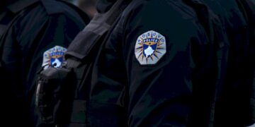 Kanosje me armë në Kaçanik: Arrestohet 16-vjeçari