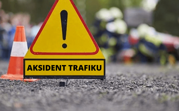 Aksident i rëndë në Gjakovë-Klinë: Dhjetë të lënduar pas përplasjes së dy veturave.