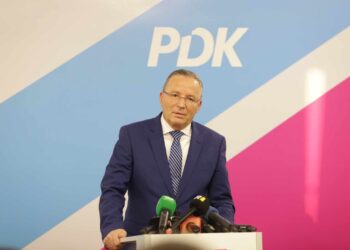 Një ftesë e Kurtit për takim mbërrin edhe në PDK