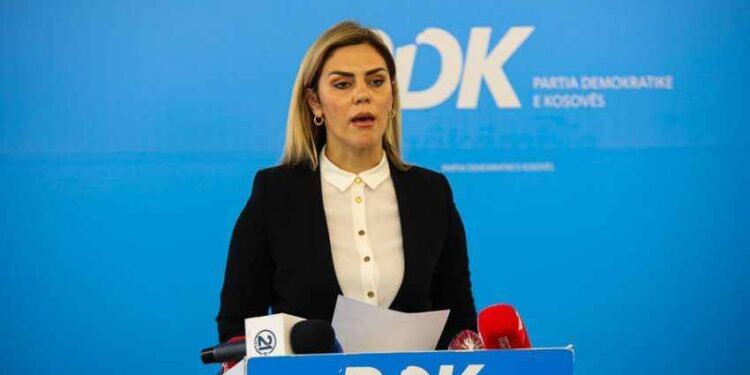 Deliu-Kodra: “Nuk do të takohemi më me Albin Kurtin”.