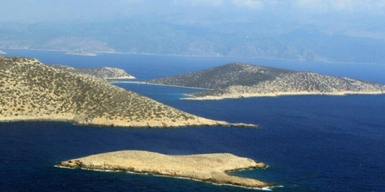Ankaraja dhe Athina përplasen sërish për Egjeun: Energjia e rinovueshme rikthen debatin mbi sovranitetin