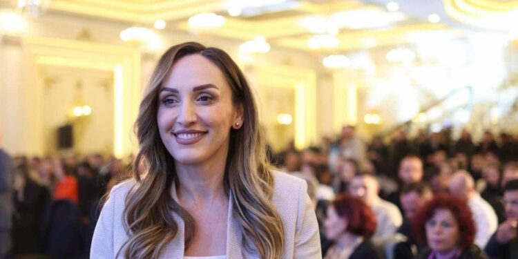 “Thirreni seancën konstituive”, Aleanca i bën thirrje LVV-së.