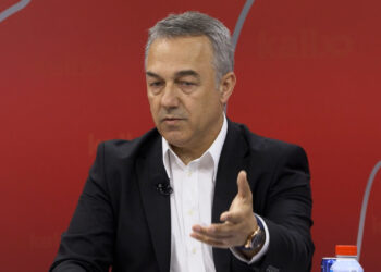 Abdullahu godet Kurtin dhe VV-në: Propaganda nuk i mbulon dështimet, të vërtetës s’i ikni