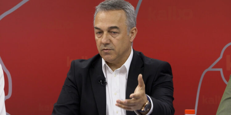 Abdullahu godet Kurtin dhe VV-në: Propaganda nuk i mbulon dështimet, të vërtetës s’i ikni
