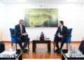 Kurti pret në takim Ziadin Selën, bisedojnë për zhvillimet politike në Kosovë dhe projektet infrastrukturore