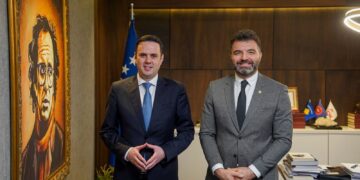 “As korrupsioni, as plumbat”, Sadiku: Rrënimi i institucioneve e dëmton më së shumti shtetin.