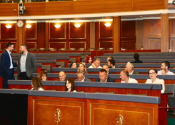 PDK kërkon sërish vazhdimin e seancës konstituive, deputetët mblidhen në Kuvend